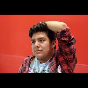 Meet your Posher, Adolfo